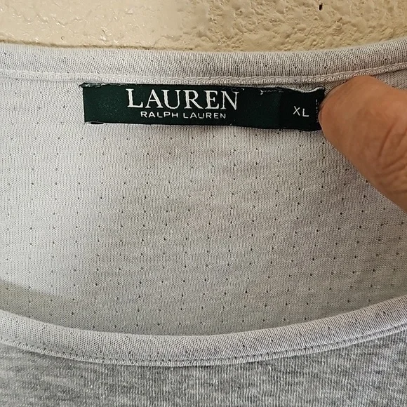 Lauren Ralph Lauren Long Sleeve Shirt. - Picture 5 of 7